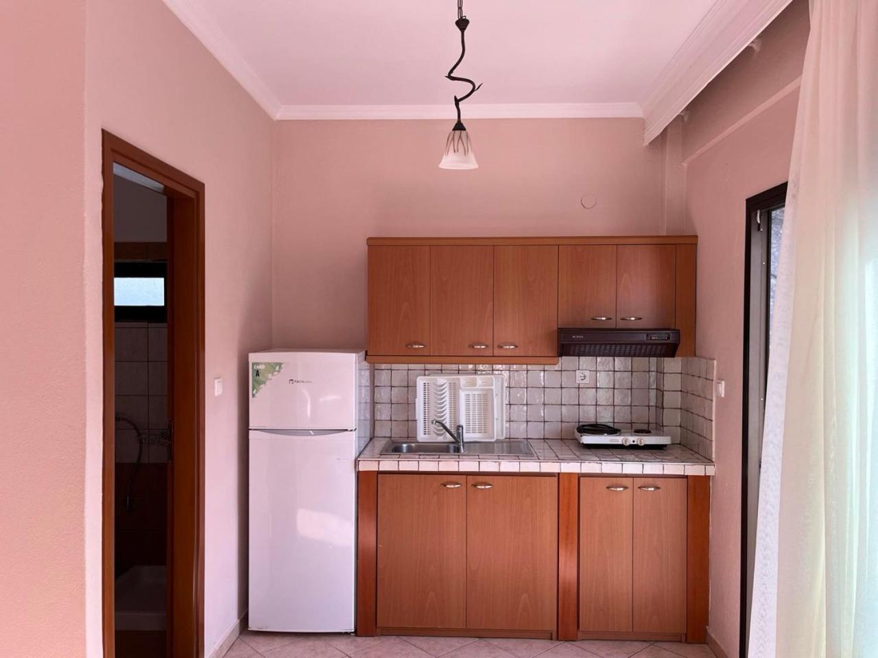Melachrini Apartments Vrasná Buitenkant foto