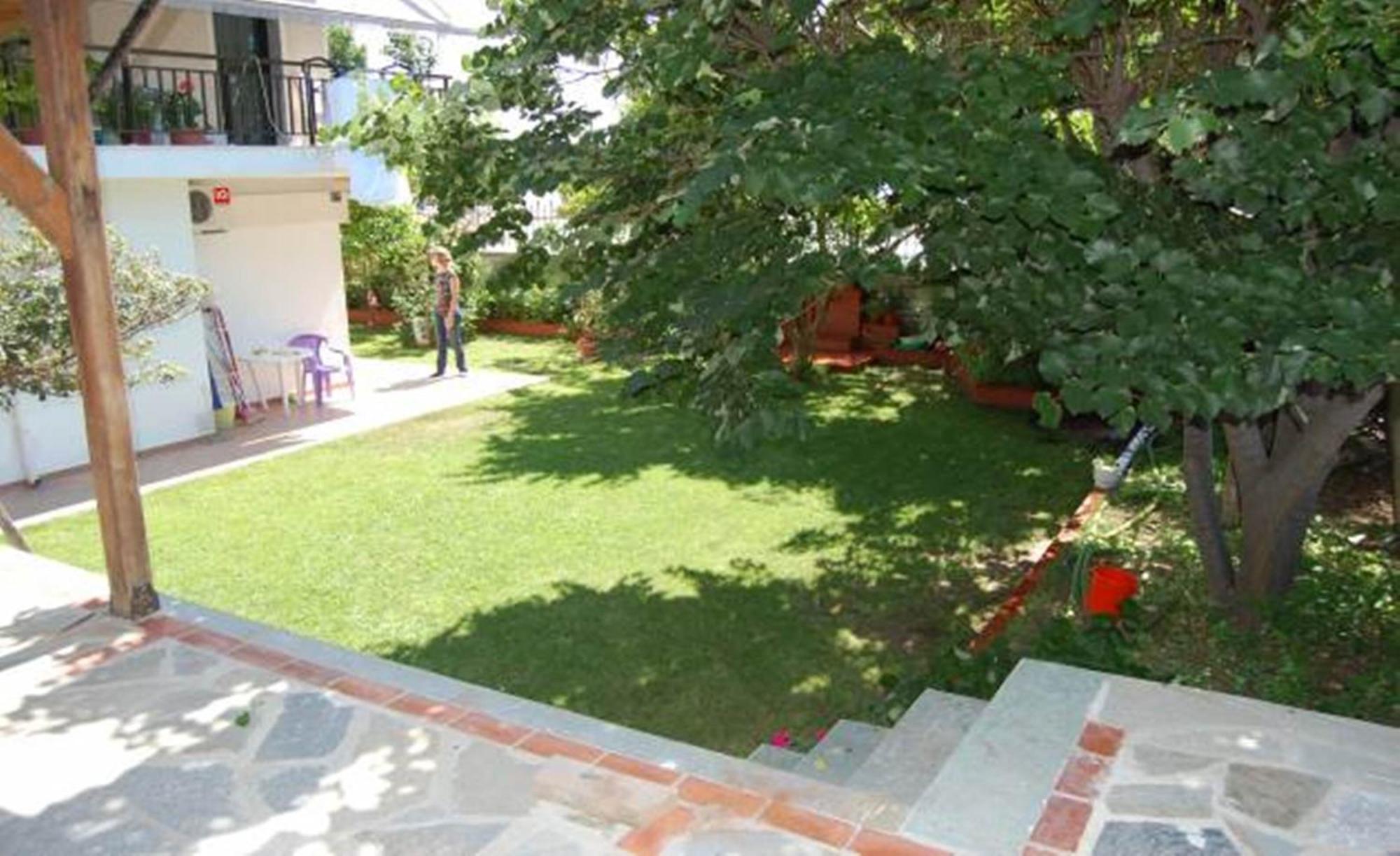 Melachrini Apartments Vrasná Buitenkant foto