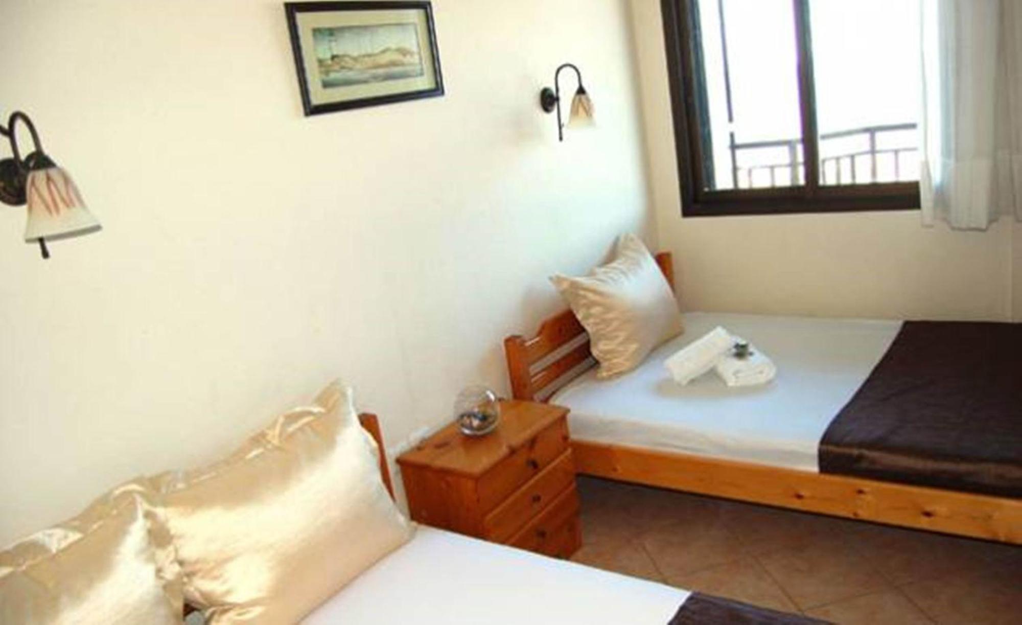 Melachrini Apartments Vrasná Kamer foto