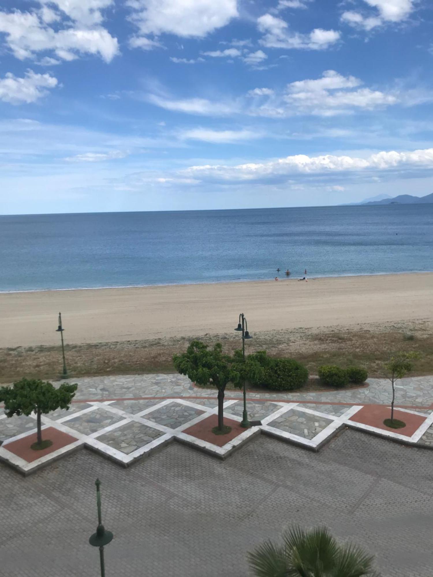 Melachrini Apartments Vrasná Buitenkant foto