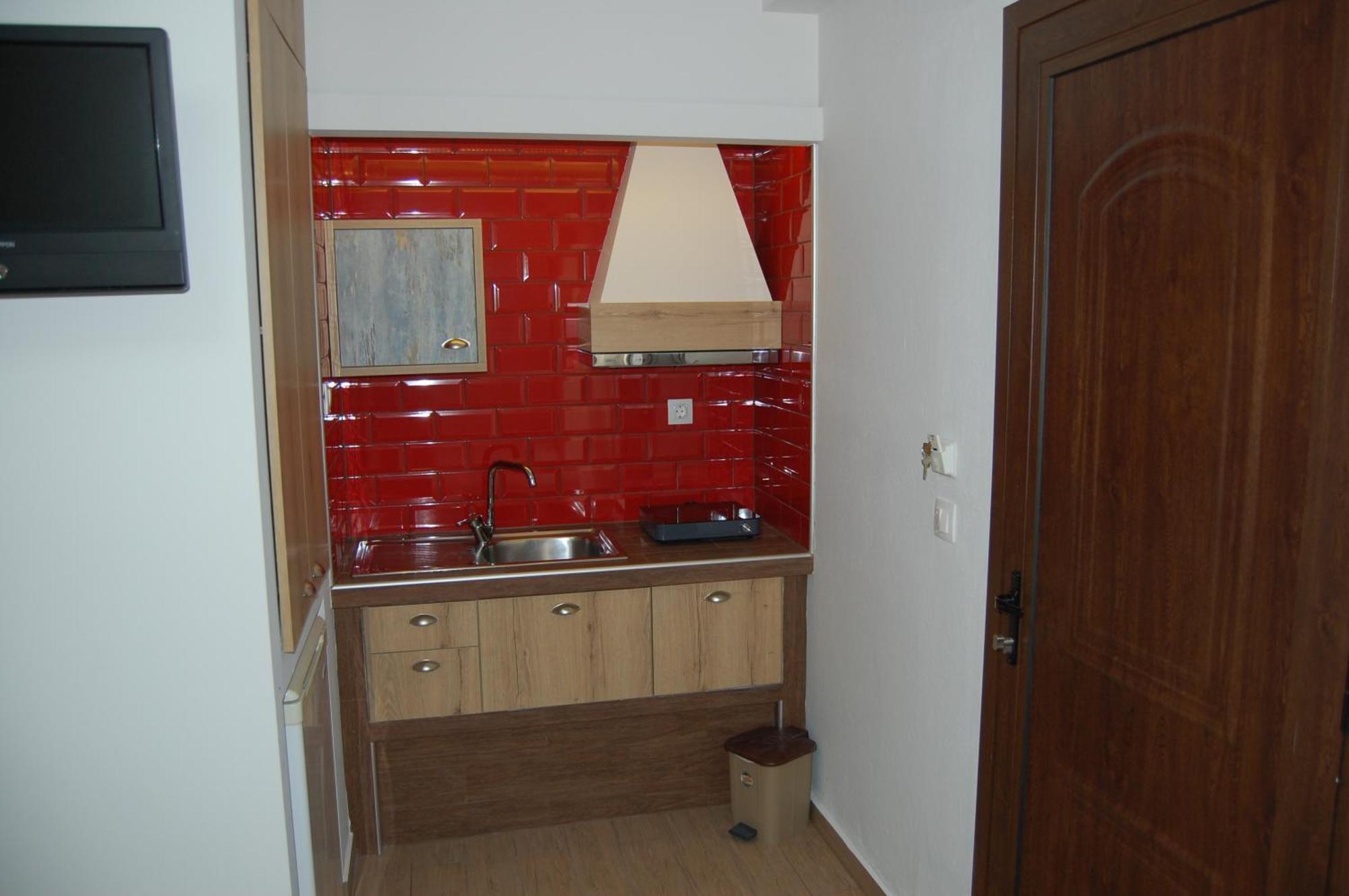 Melachrini Apartments Vrasná Buitenkant foto